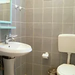Q Bay Vendégház