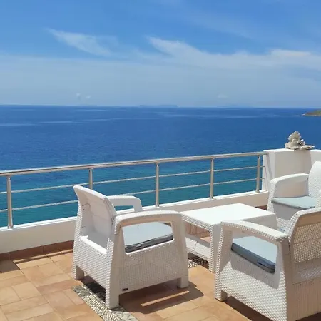 Guest house Q Bay