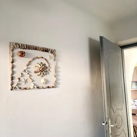 Q Bay Guest house